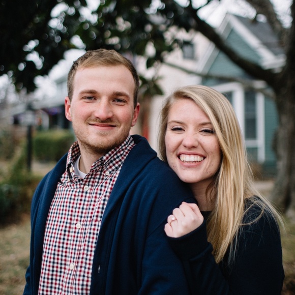 Meet your Posher, Meghan - Picture 3 of 4